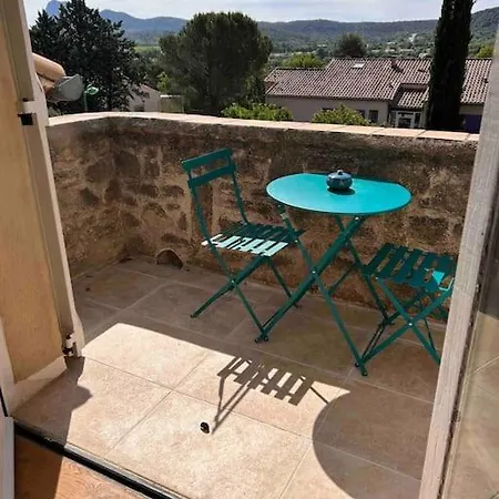 Apartmán La Saint-Martin-de-Londres